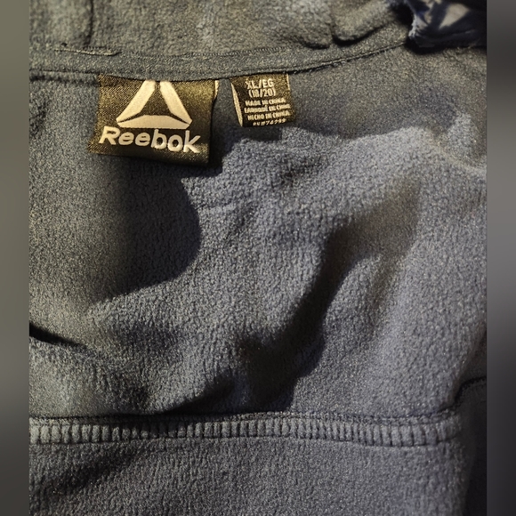 Reebok navy blue hoodie size XL (18/20) Big boy - Picture 5 of 5
